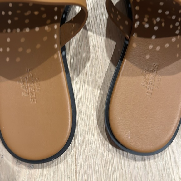 Hermes Sandals - Picture 3 of 4